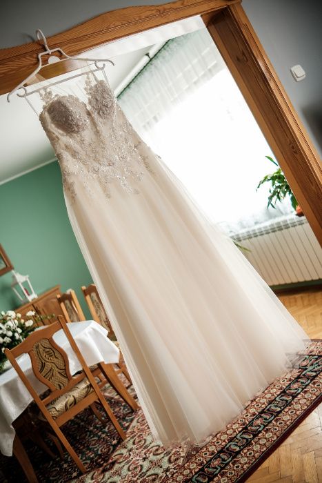 Suknia ślubna rozmiar 38 - PIĘKNA!!