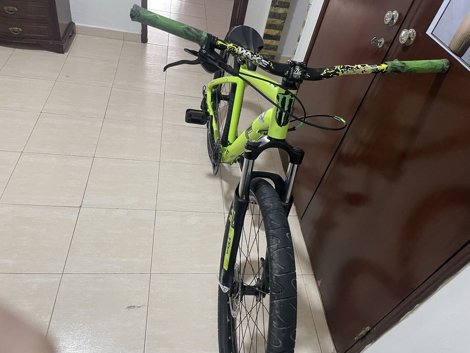 Vendo ou troco bike boa para grau por um tablet