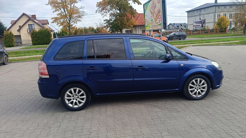 Opel Zafira B 1.8 benzyna + lpg