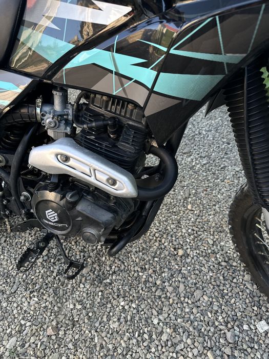 Дуже хороший Geon x-road light 2025