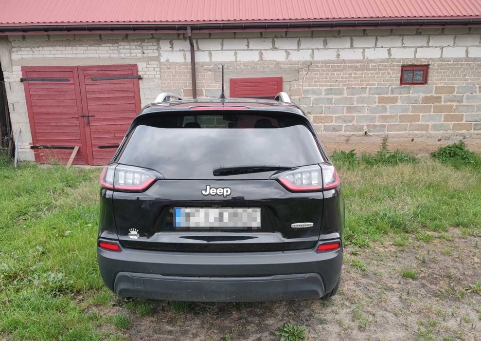 Бампер Jeep Cherokee KL Разборка 2018-