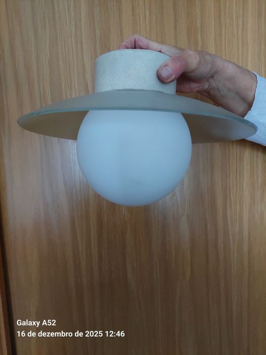 Candeeiro de teto - plafont