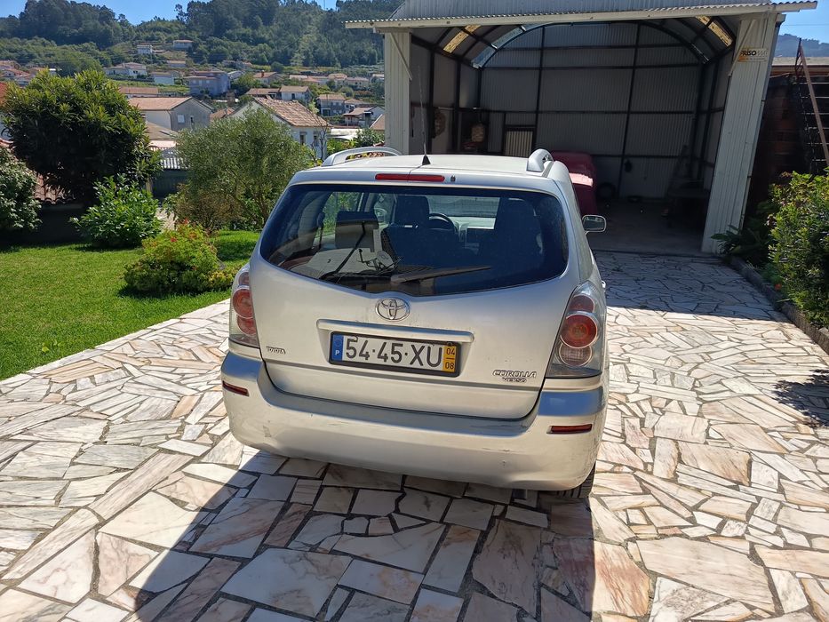 Toyota Corolla versus 7 lugares