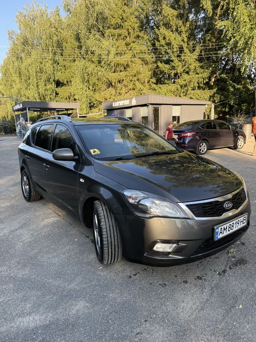 Kia Ceed 1.6 дизель 6 ст
