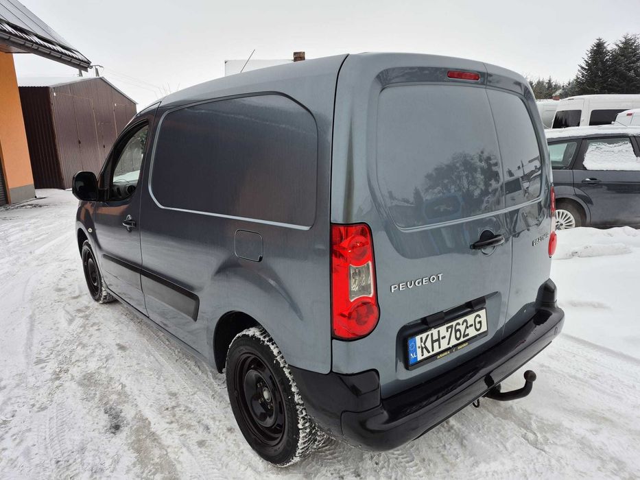 Peugeot Partner 1,6 HDI 2010 r cieżarowy opłacony hak
