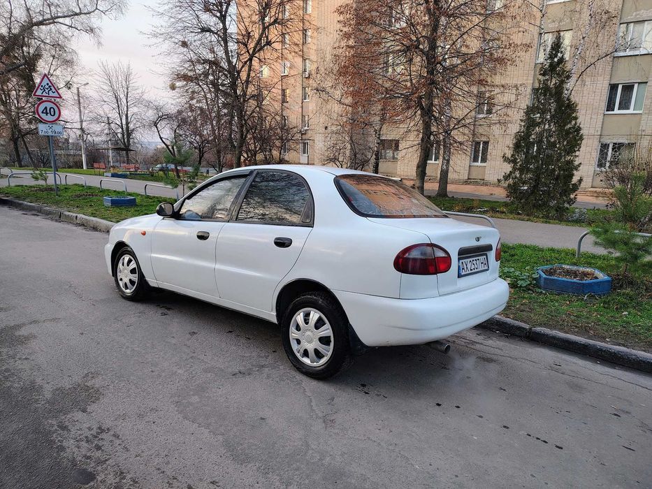 Daewoo Lanos 2004 год, ГУР,  кондиционер, ABS, 16 клапанный