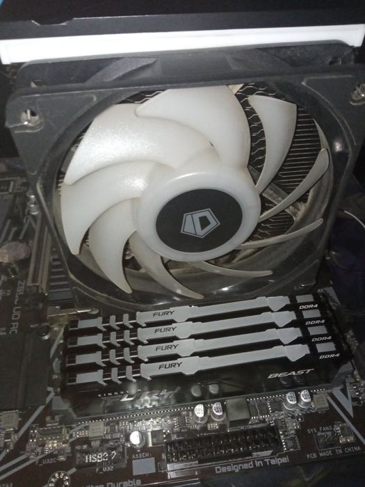 Б/у деталі для ПК