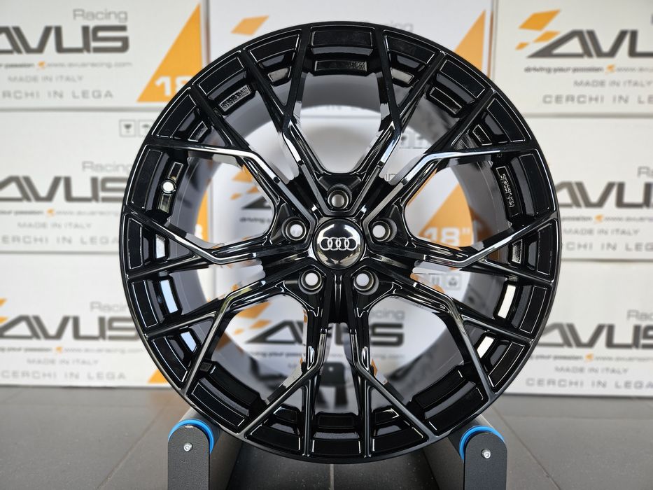 Audi RS3 8V 19 " Nowe 5x112 RS 3 8V 8P Felgi Czarne Alufelgi
