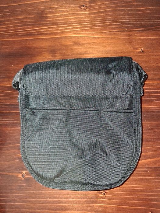 Szaszetka Trapstar Cobra T Bag (Black/Silver)