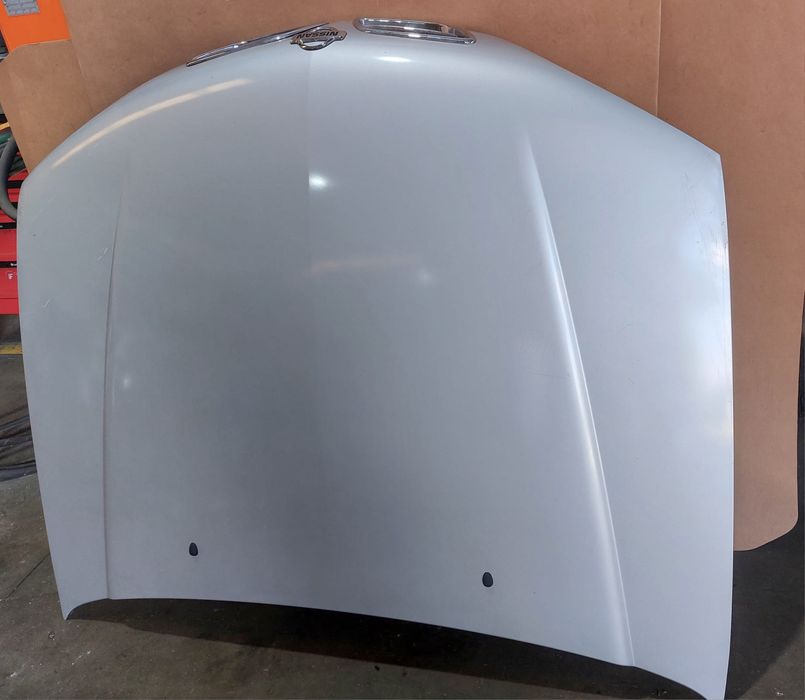 Capot Nissan Primera P11