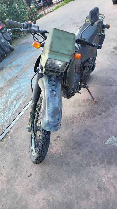 Cagiva 600 W 16 river w12