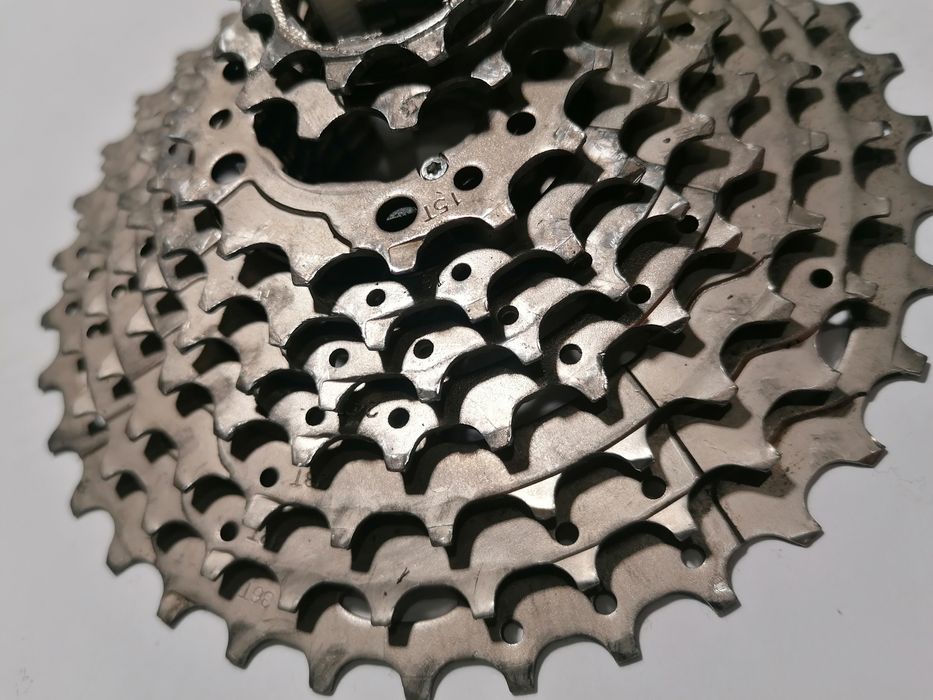 SHIMANO CS-M4100 Kaseta 9s Deore 11-36 mtb gravel