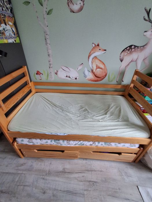 Łóżko piętrowe  + 2 materace 150×80 i 160×80 | stan BDB
Łóżko