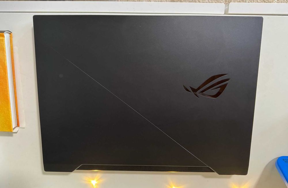 ASUS ROG Zephyrus Duo 15 SE | RTX 3080 (16GB) | 48GB RAM | 300Hz