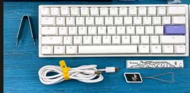 DUCKY ONE 3 CLASSIC MINI 60% PURE WHITE , Teclado mecânico