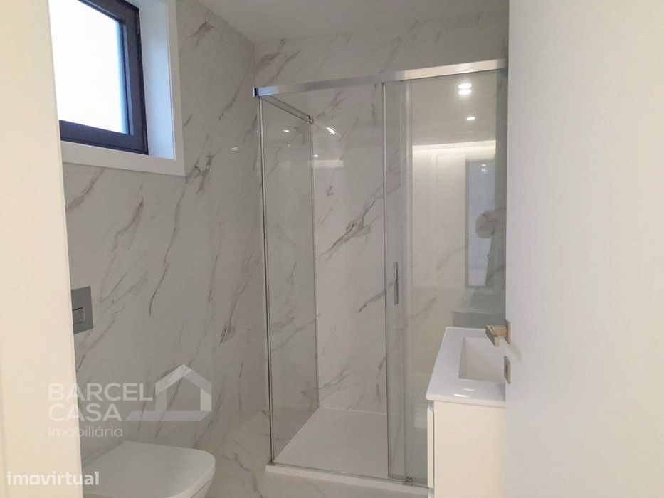 Apartamento T3 Novo, c/ garagem fechada em Airó - Barcelos