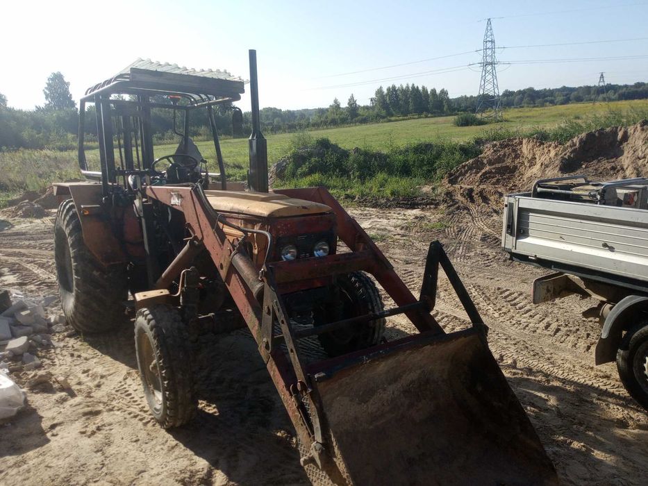 Wózek widłowy terenowy- traktor Zetor