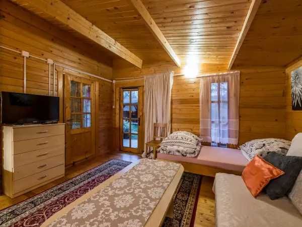 Noclegi agroturystyka domki z sauną i balia z jacuzzi