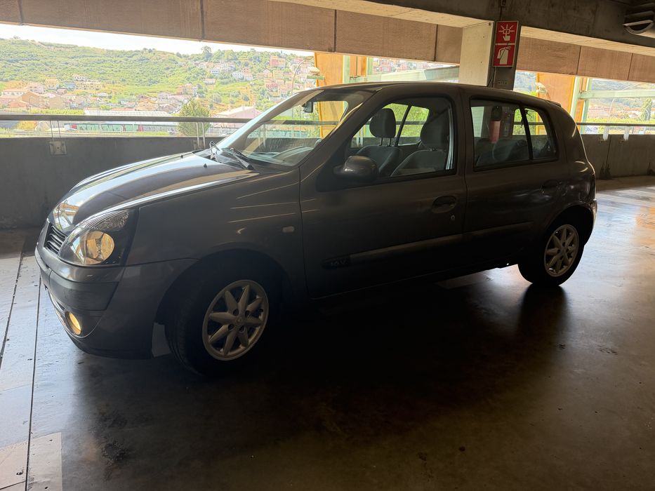 Renault Clio 1.2 16V SE Storia