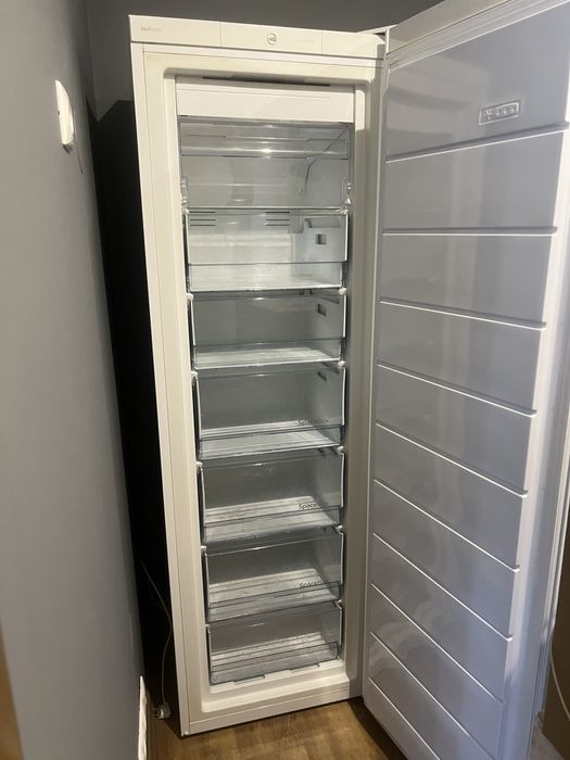 Продам морозильну камеру gorenje