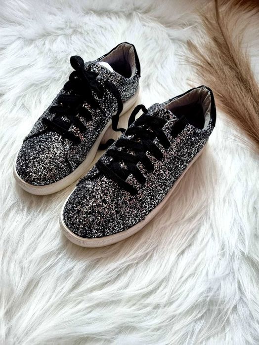 Nowe buty 37 Petit sofie schnoor