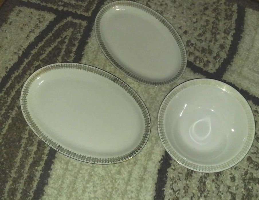 półmiski i misa firma Colditz lata PRL