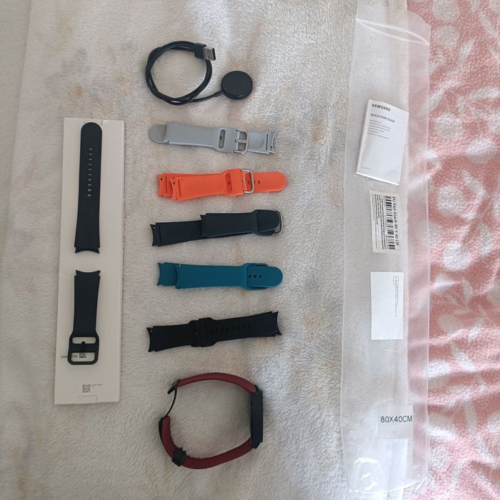 Samsung' watchn4 - 44mm e pulseiras.