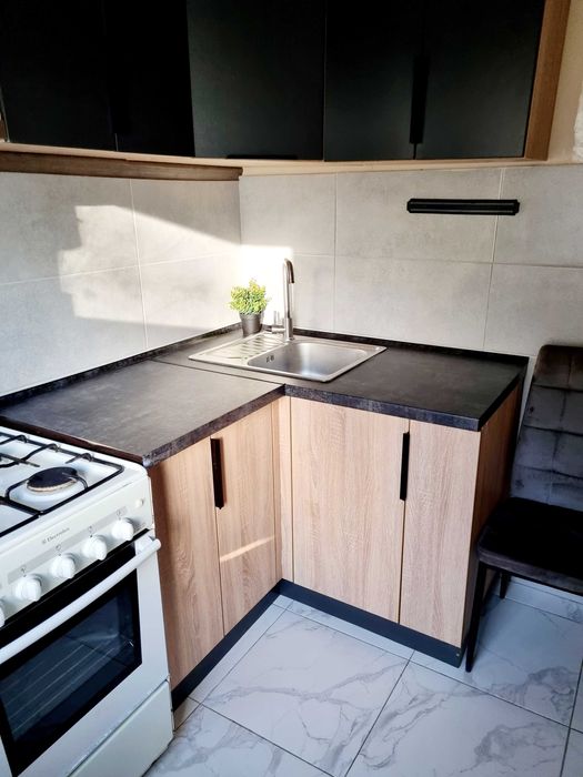 Дністерська 7(Чорноб. л-ня),8 л-ня-Навроцького,Зелена,Липова алея,Жасм