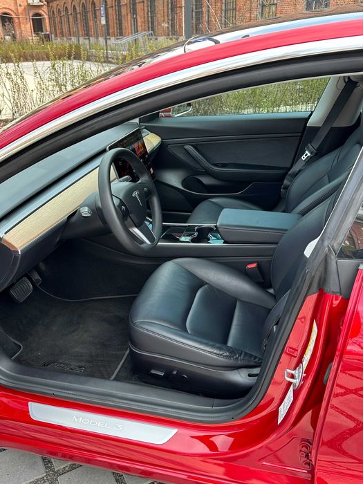 Tesla Model 3 Standard Range Plus