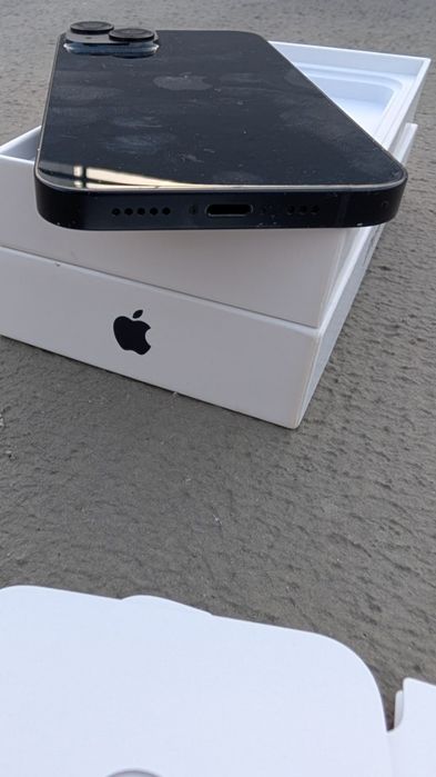 iPhone 14 128 caixa original cabo e capas