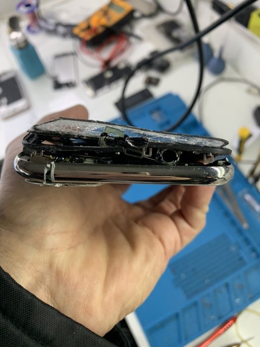 Ремонт телефонов iPhone , samsung ,lenovo , meizu , xiaomi и т.д..