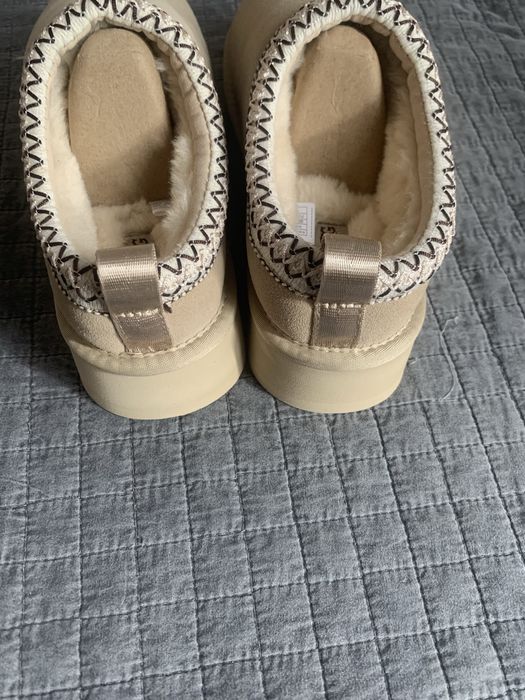 UGG sand tazz39 new never used only shipping