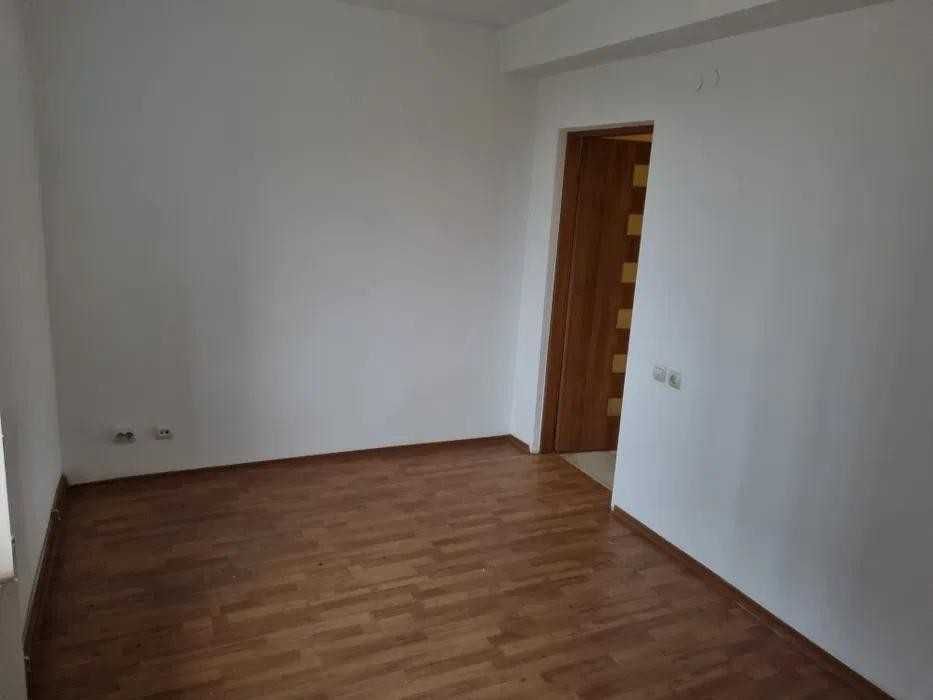 Приміщення в оренду під офіс інтернент магазин район Сахарова дешево