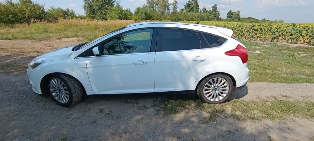 Ford focus 3 hatchback