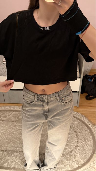 футболка укорочена