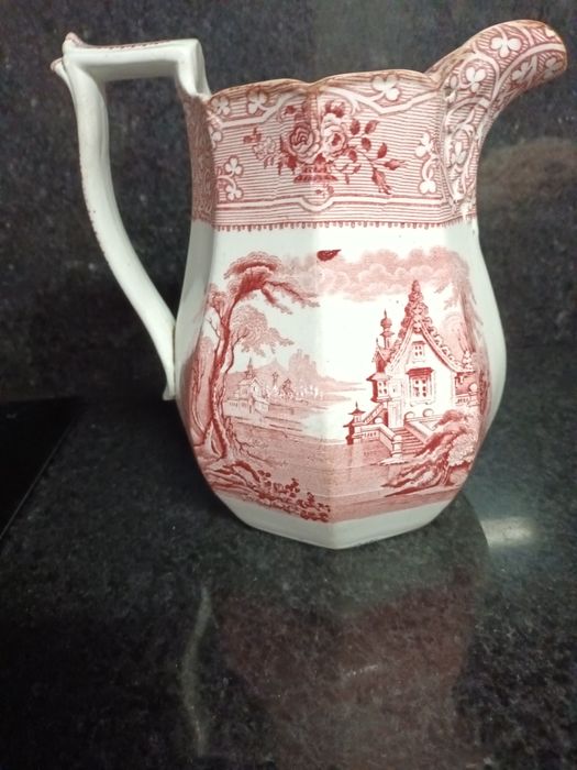 Caneca Vintage de Louça Inglesa