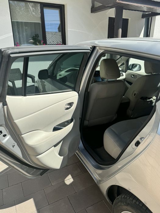 Продаж Nissan Leaf
