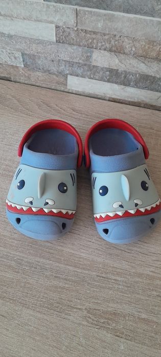 Kroksy rozmiar 23-24