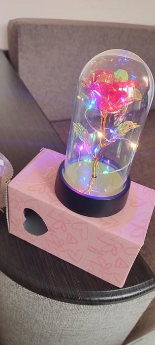 Продам Троянду(розу) в колбі з підсвіткою