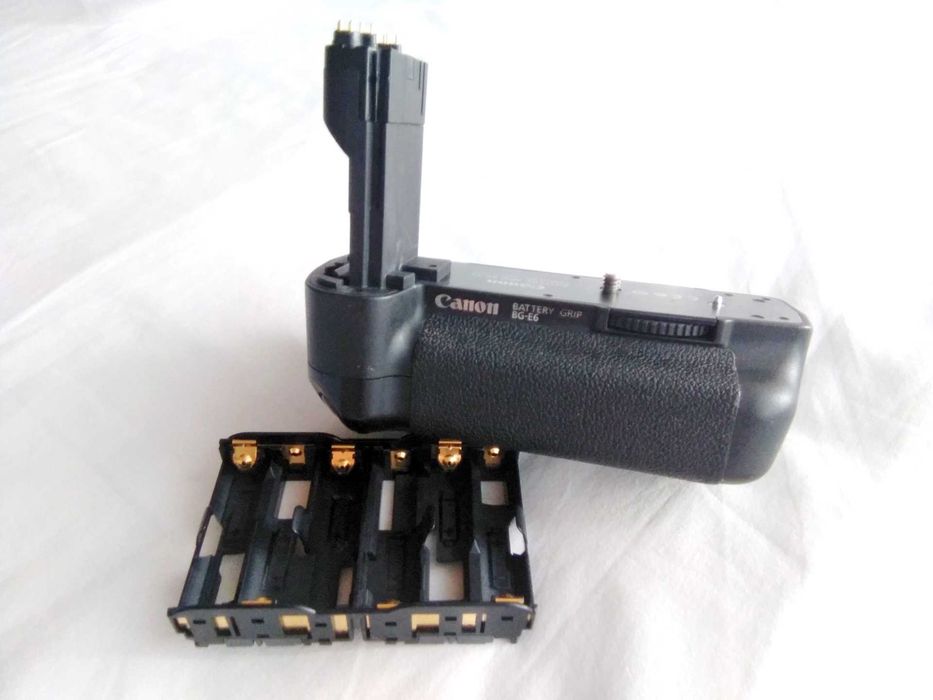 Punho original Canon 5D Mark II / Grip BG-E6