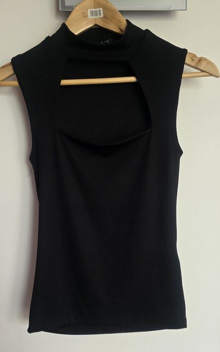 Bluzka S Amisu nowa bez metki