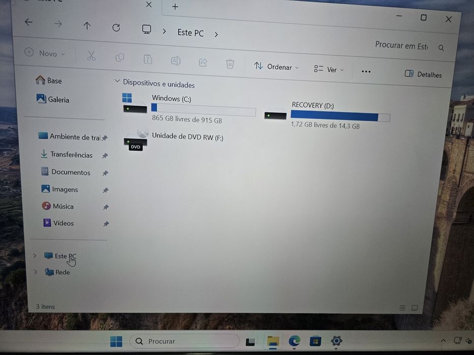 PC HP 460-a002np (praticamente novo)