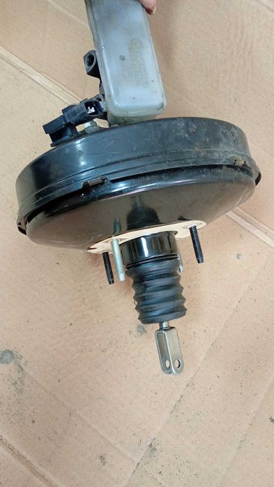 Serwo pompa hamulcowa MAZDA 3 BM  B45H 43950