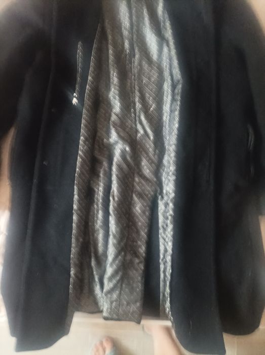 Продам мужское кашемировые пальто,черное