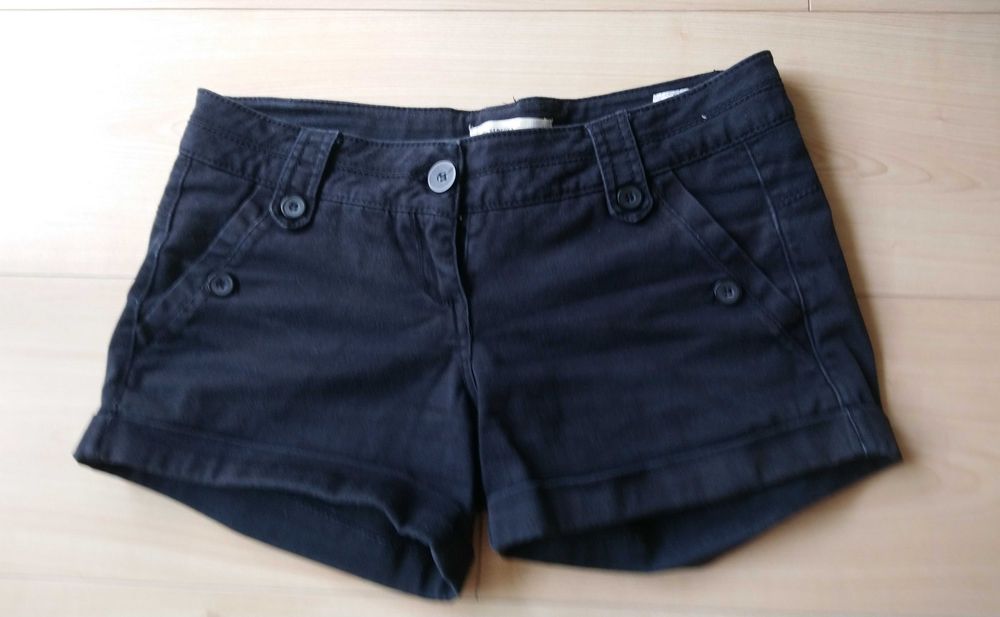 Szorty krótkie spodenki dżinsowe Bershka