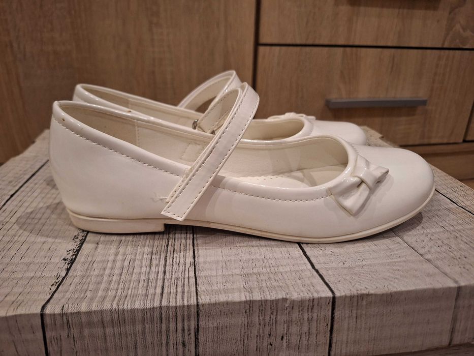 Buty buciki białe 35 komunijne