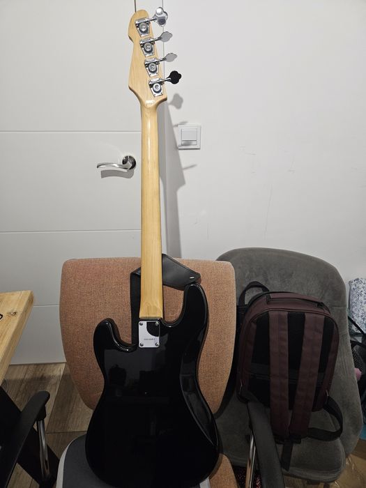 Gitara basowa Peavey Milestone II