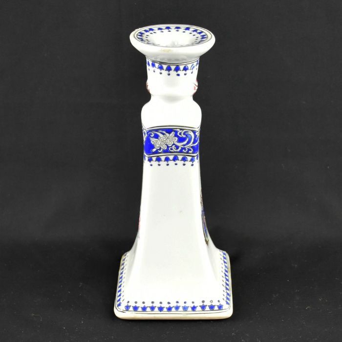 Castiçal em Porcelana com brasão “Chateau de Versailles”