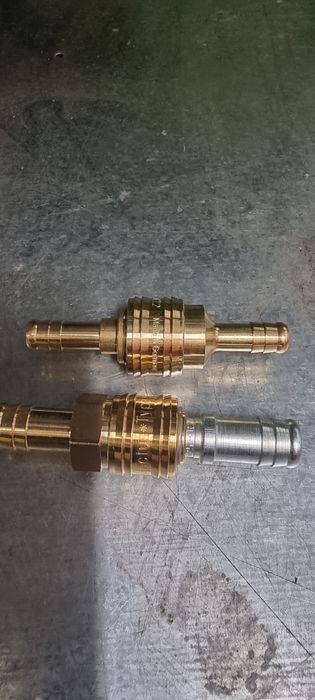 Szybkozlaczka na wąż