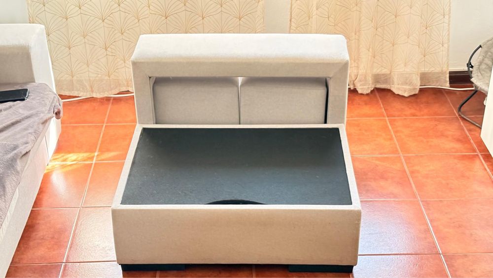 Sofá com chaiselong